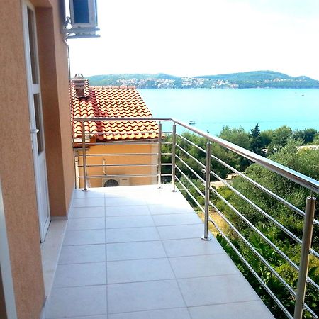 Apartment Jurcevic Trogir Cameră foto